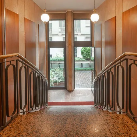 Monti Design R&r * מילאנו